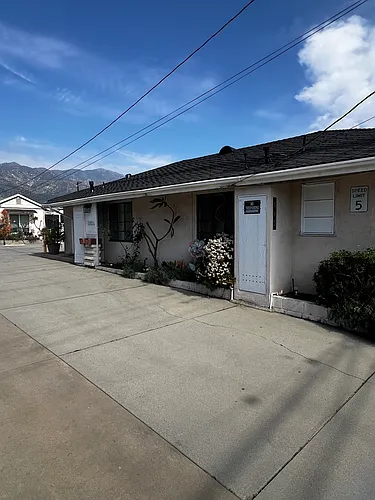 843 W Walnut Ave #B Photo 1