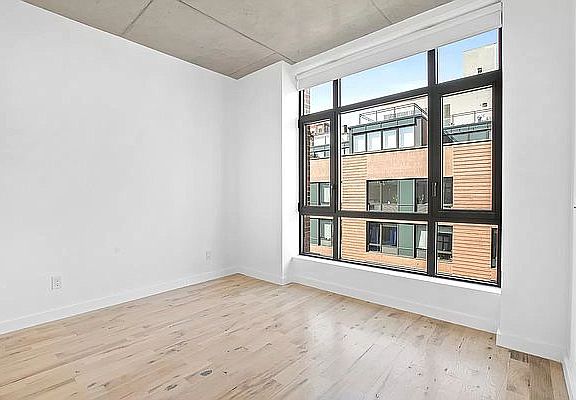 4th image of 264 Pacific St APT 6B
