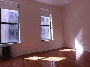 306 E 5th St #15F, New York, NY 10003