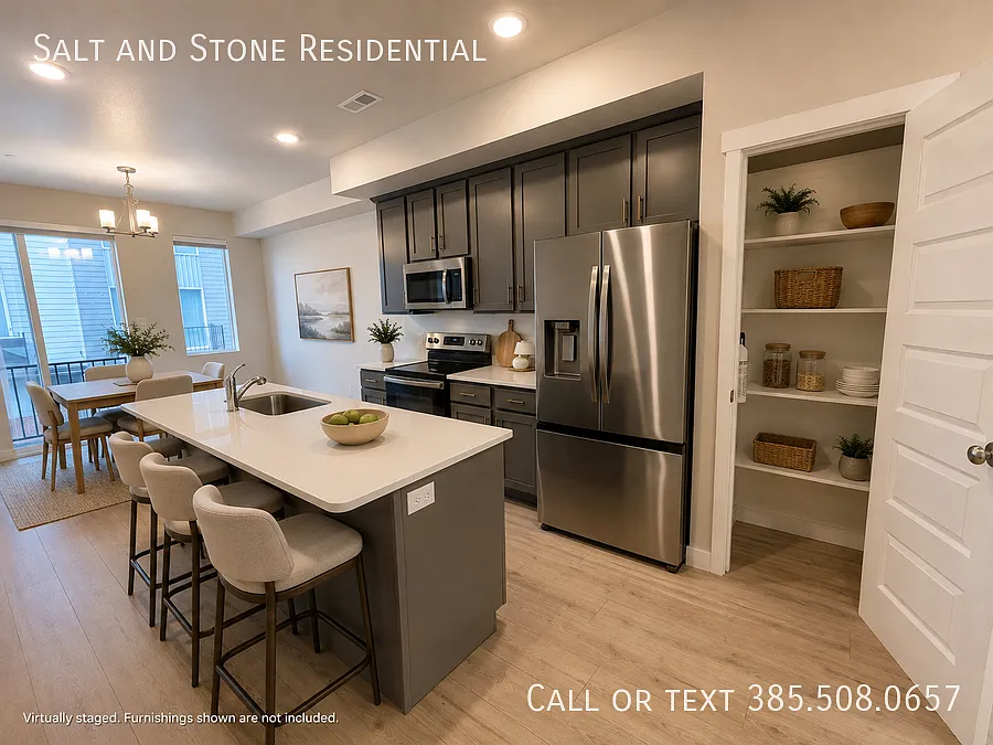 Modern Smart Townhome with 2-Car Garage, 2 Bed / 2.5 Bath — Photo 4