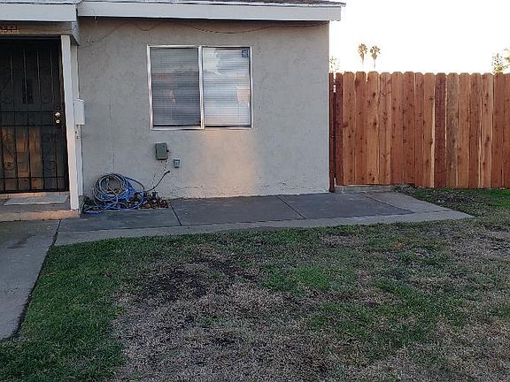 2nd image of 3341 Idlewild Way