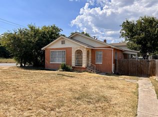 5638 Curzon Ave, Fort Worth, TX 76107