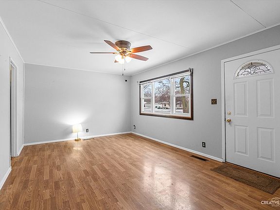 2nd image of 903 Barthelme Ave