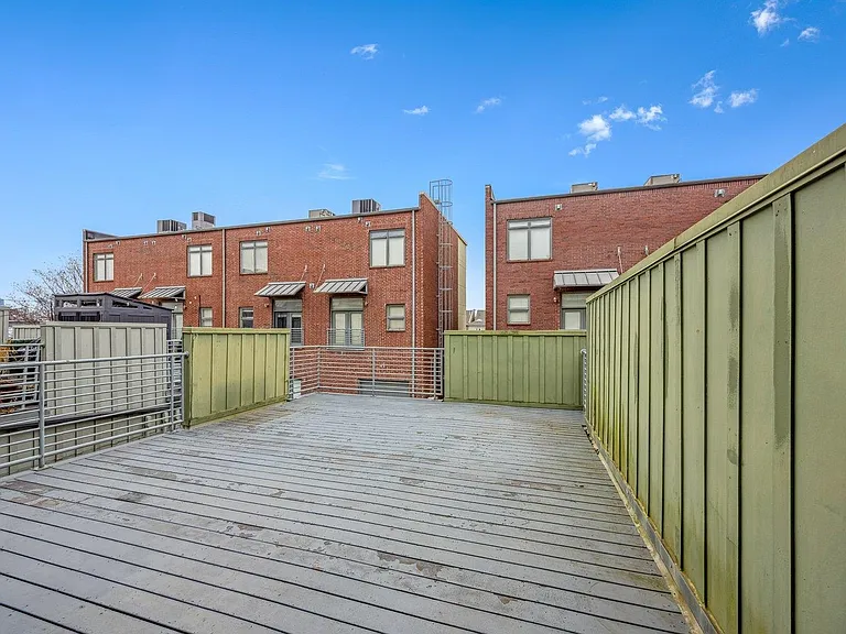 614 Tennessee St #201 — Photo 21