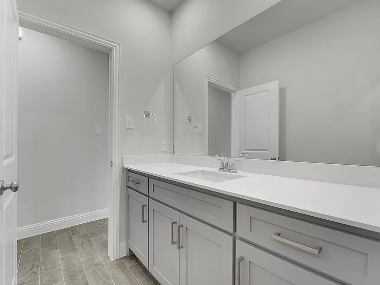 2905 Cantoni Crk — Photo 16