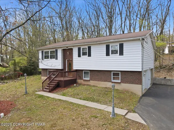 35 Bentwood Rd, Drums, PA 18222