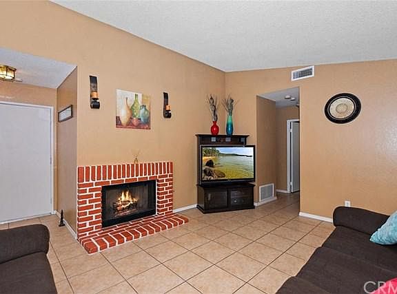 5th image of 2755 Eagle Creek Pl