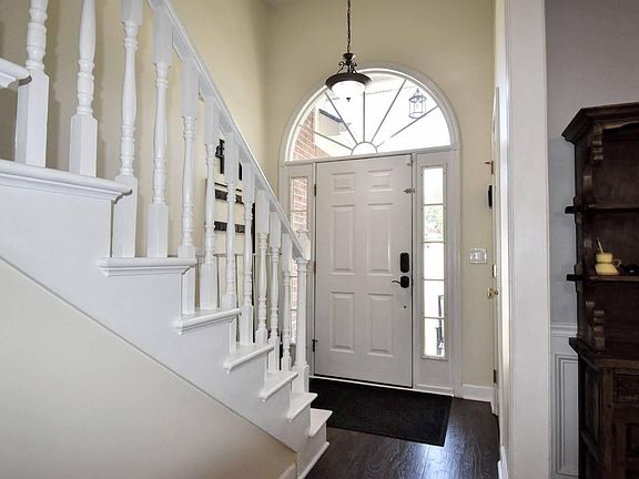 2nd image of 1206 Ventana Court