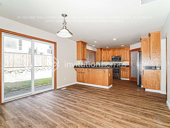 5th image of 11813 184th St E