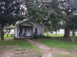 407 8th St, Gueydan, LA 70542