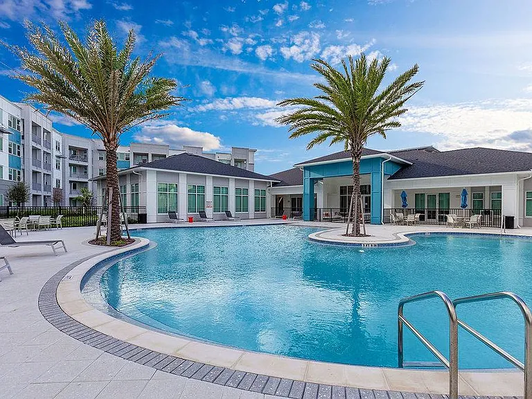 Aqua Palm Bay — Photo 9