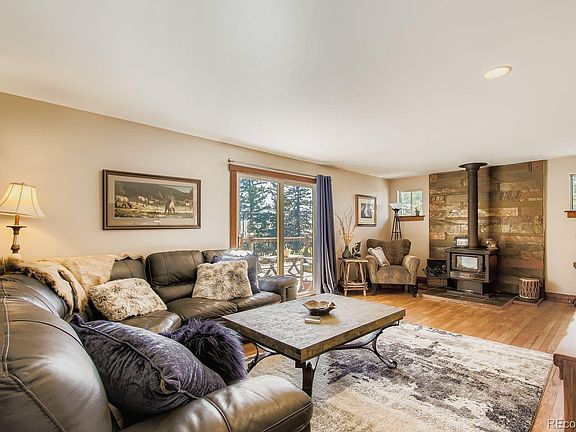 4th image of 28525 Evergreen Manor Drive
