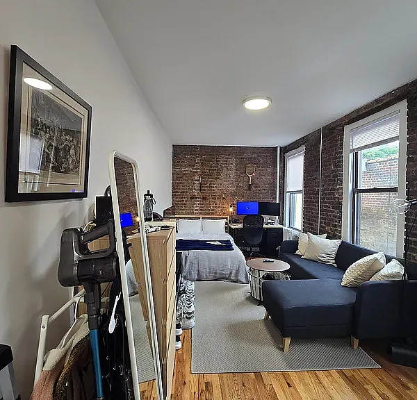 91 E 3rd St #19 — Photo 1