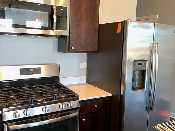 3rd image of 2523 W North Ave #_2