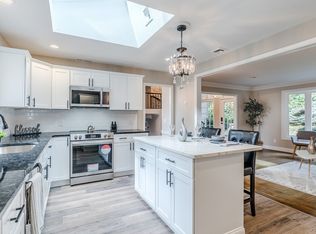 66 Forest Hill Rd, Hampden, MA 01036