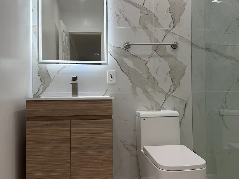 107 Rock Harbor Dr — Photo 18