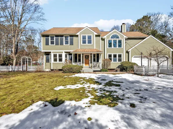 348 Wakeby Road, Marstons Mills, MA 02648