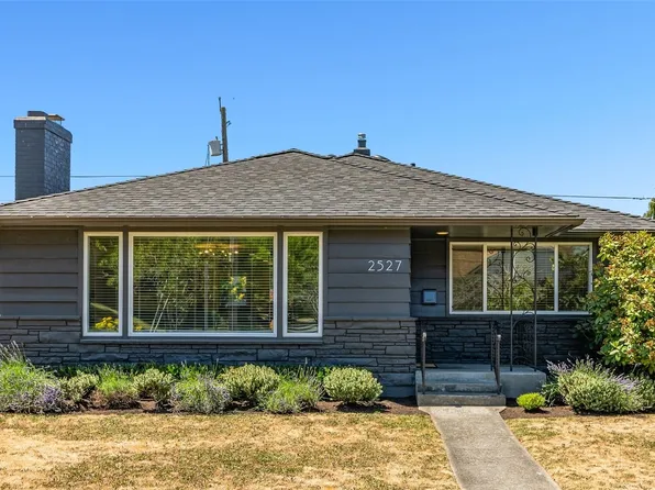 2527 7th Avenue W, Seattle, WA 98119