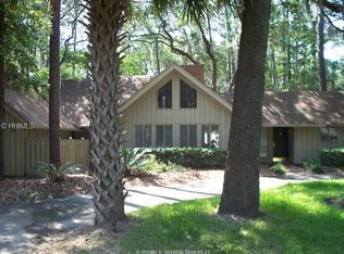 7 Wisteria Ln, Hilton Head Island, SC 29928
