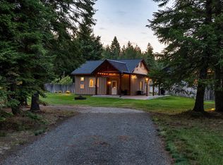 274 Latigo Ln, Naples, ID 83847