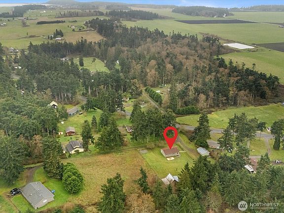 2nd image of 207 Fort Casey Road