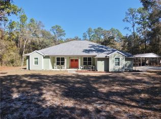 8145 N Pine Haven Point, Crystal River, FL 34428