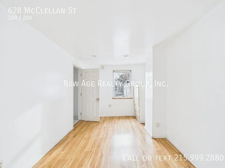 628 McClellan St — Photo 5
