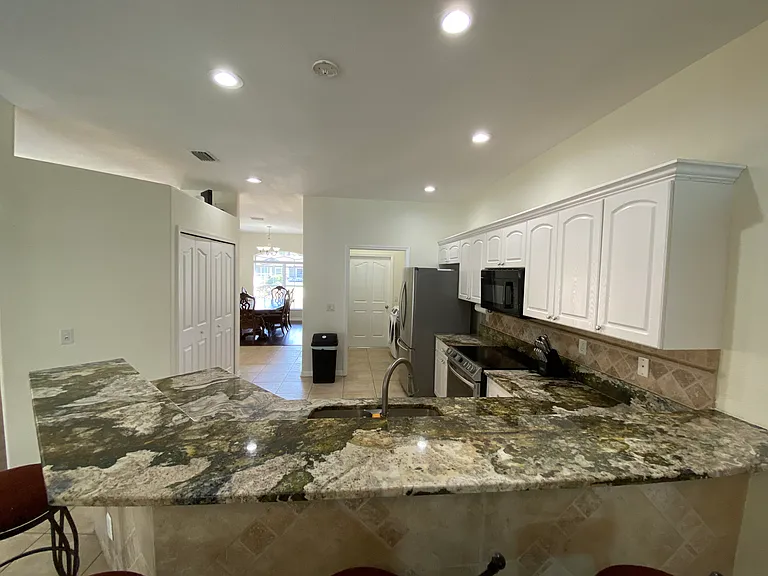 5540 Allamanda Ave — Photo 8