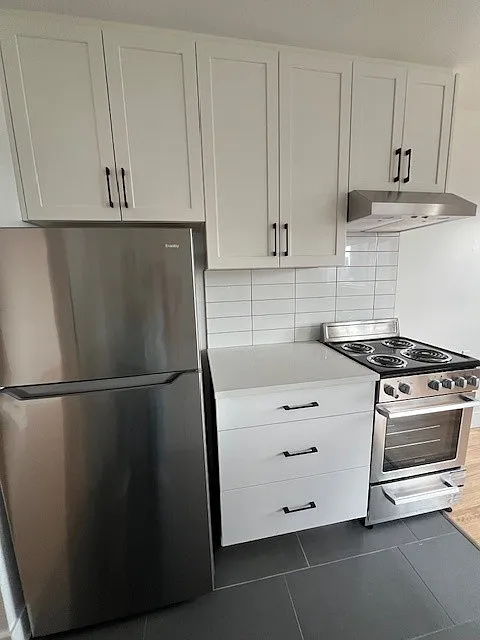 1280 Madison Avenue Burnaby — Photo 3