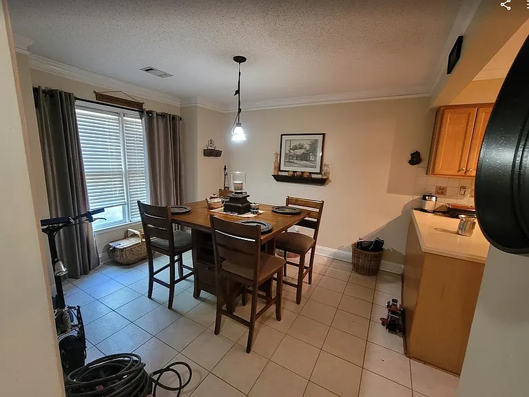 180 Peachtree Hollow Ct #180 — Photo 2