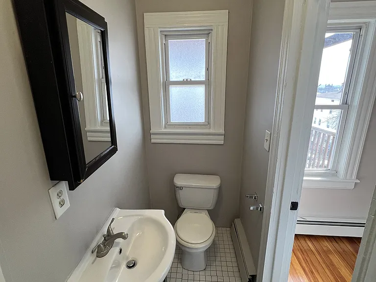 103 Gold St #3B — Photo 9