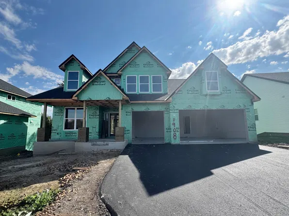 1908 Timber Ln, Carver, MN 55315