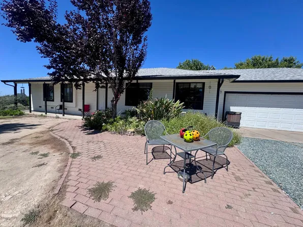 53 Dana Rd, Valley Springs, CA 95252