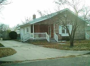 2007 W Burton St, Wichita, KS 67213
