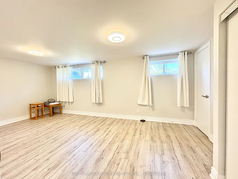 173 Norfolk Ave — Photo 27