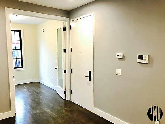 Rented by Premier Metro Realty Corp | media 38