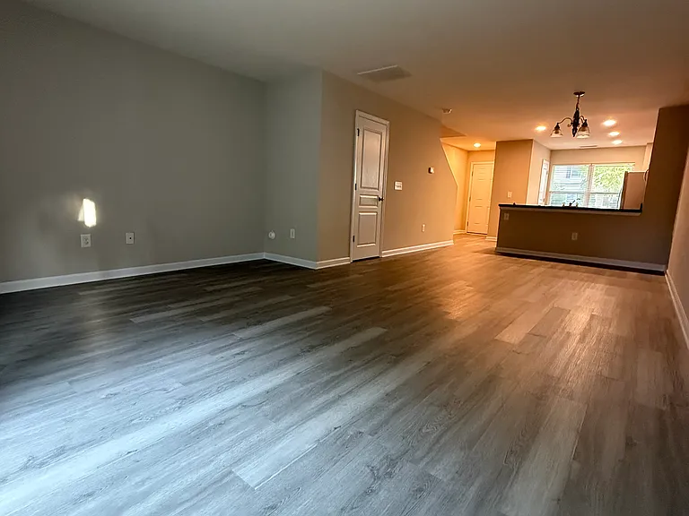 2916 Berkeley Springs Pl — Photo 3