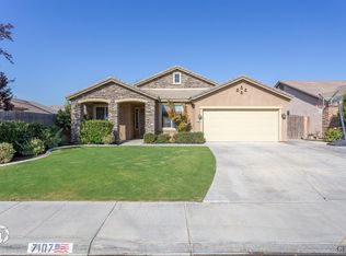 7107 Dravite Dr, Bakersfield, CA 93313