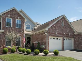 14005 Woods Mill Cove Dr, Chesterfield, MO 63017