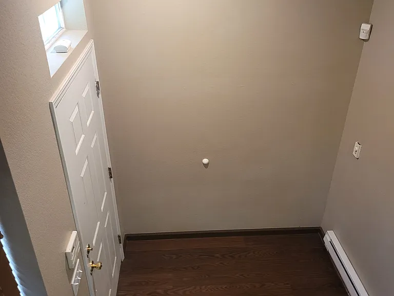 1725 Courtyard Hts #3 — Photo 19