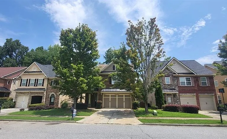 1649 Sentinel View Dr — Photo 2