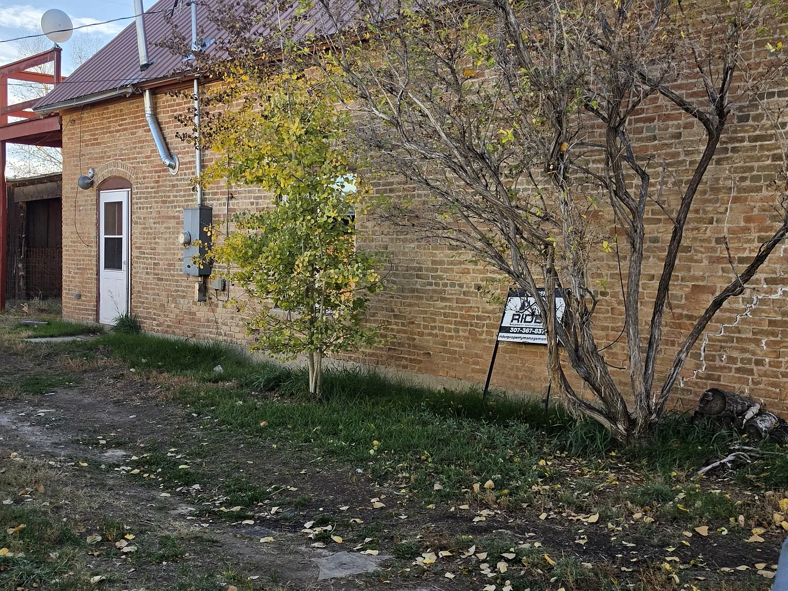 410 Smith Avenue - 1 — Photo 2