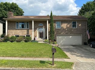 4304 Clemens Dr, Lexington, KY 40514