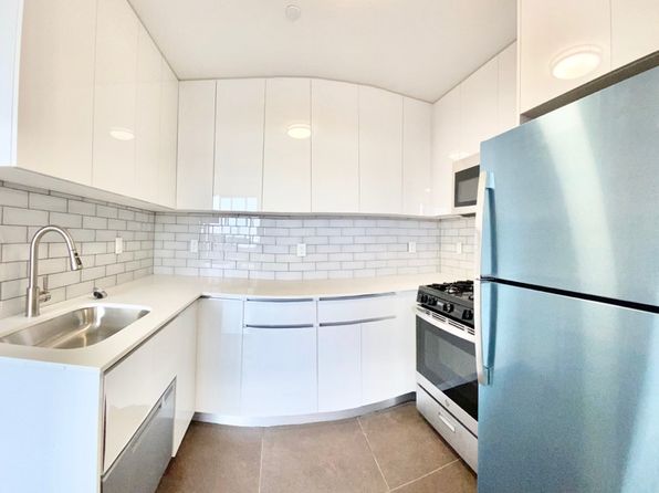 1705 E 17th St #713