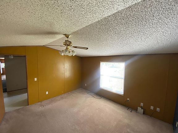 5th image of 1712 Pella Ave