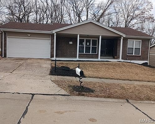 1st image of 6742 Foxbend Ct