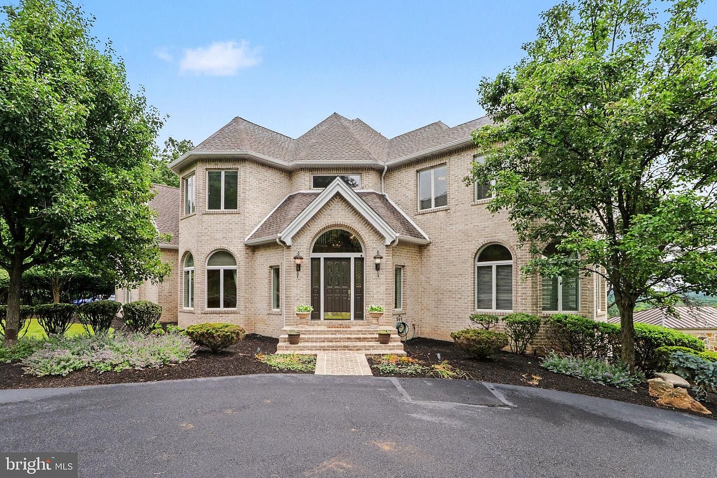 2394 Forest Hills Dr, Harrisburg, PA 17112 | Zillow