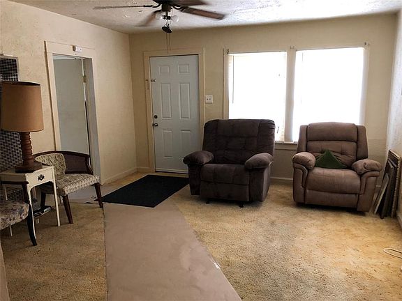 3rd image of 2727 Marjorie Ave