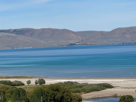 2nd image of 4243 Highway 89