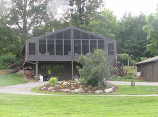 2094 N Long Lake Rd, Albion, IN 46701